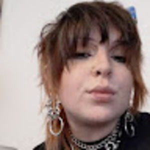 Meet your Posher, Camille